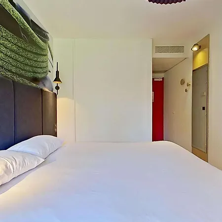 Ibis Vannes-2